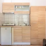 Lena Ξενοδοχείο *